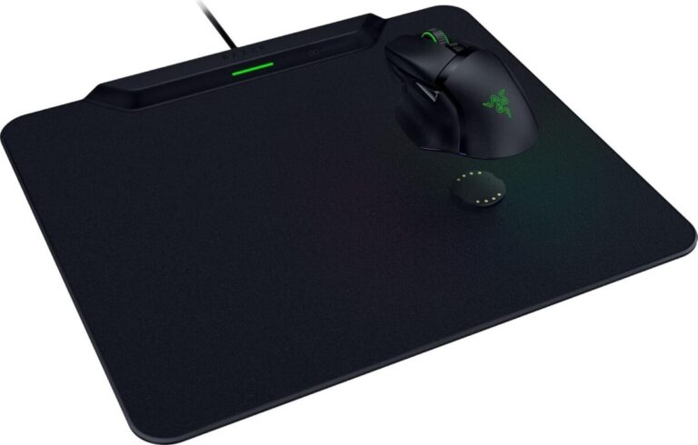 Razer Hyperflux V2 Hard - Wireless Charging Puck - Gaming Mousepad - Anti-Slip Rubber Base